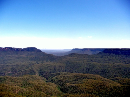 Overlooking The Blue Mountains from Echo Point